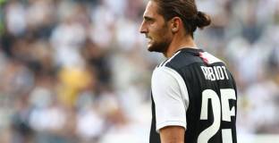 Майката на Рабио проведе преговори с Евертън