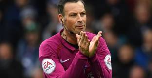 Клатенбърг с пет съвета за подобряване на работата на VAR