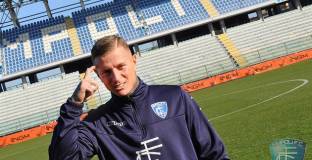 Наполи изпрати двама в Емполи