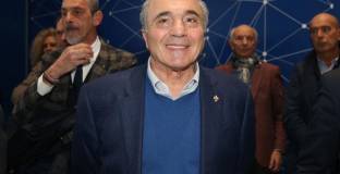 Президентът на Фиорентина: Не съм идиот, който не разбира от футбол