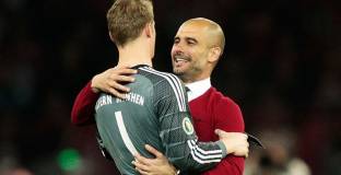 Румениге: Гуардиола искаше да използва Нойер като халф