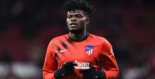 Байерн Мюнхен се включи в борбата за Партей