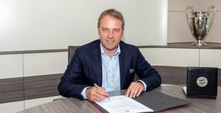 Флик подписа нов договор с Байерн Мюнхен