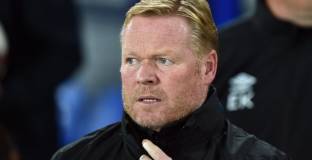 Куман поема националния на Холандия 