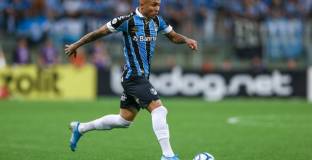 Гремио прие офертата на Наполи за Евертон