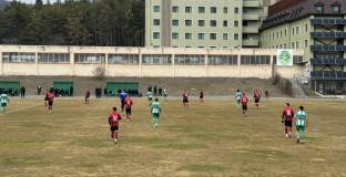 Латино Берое вкара 6 гола на Атлетик Куклен