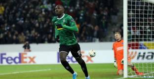 Фиорентина преговаря с Тюрам