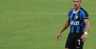 Интер подписа тригодишен договор със Санчес