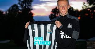 Нюкасъл продължи с Лонгстаф