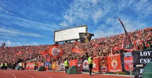 Феновете на ЦСКА в еуфория, благодариха на Ганчев и обещаха пълни трибуни