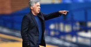 Анчелоти иска защитник