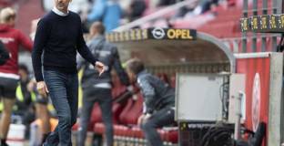 Майнц 05 се раздели със старши-треньора