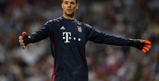 Байерн праща Нойер в отпуска 