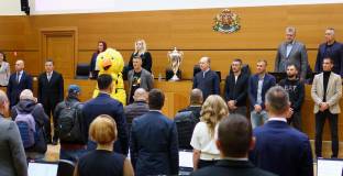 Ботев пристигна в Общински съвет - Пловдив