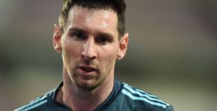 Ман Сити готви десетгодишен договор за  Меси