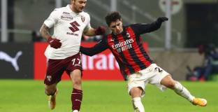 Милан победи Торино и е на ¼-финал за Купата на Италия (видео)