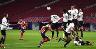 Играч на Валенсия е с коронавирус