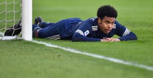 Ювентус обяви за покупката на Маккени