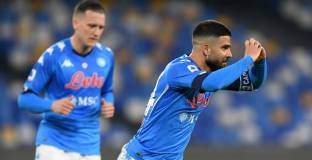 Наполи се справи с Болоня