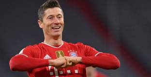Байерн Мюнхен не пуска Левандовски в националния отбор на Полша