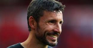 Ван Бомел оглави Волфсбург 