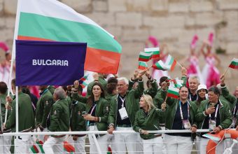 Българската лодка премина по Сена! Да пожелаем успех на нашите 46 спортисти на олимпийските игри в Париж! 