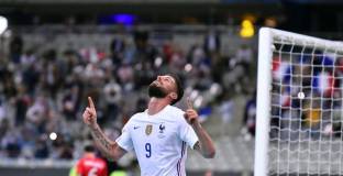 Милан се интересува от трима от Челси