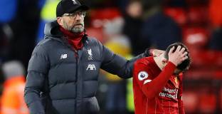 Ливърпул не планира да купува защитници