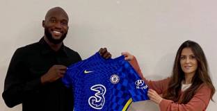 Невил: Клоп и Гуардиола никога няма да подпишат с Лукаку