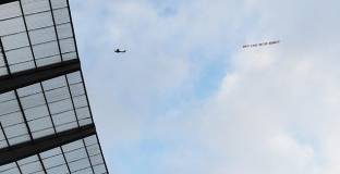 Блокираха събраните средства за фена на Бърнли