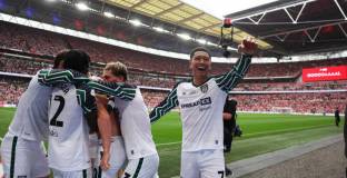 Съндърланд се класира за Висшата лига 