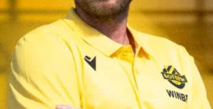 Фенове на Ботев Пловдив скочиха на треньор