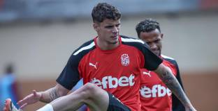 Синът на Вальо Илиев може да облече екипа на ЦСКА?