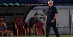 Моуриньо: Нямаме дълбочина на състава за три турнира