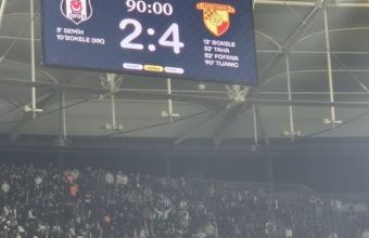  Мъри покори Истанбул. 