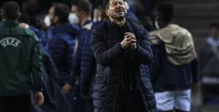 Симеоне: В момента не мислим за защита на титлата