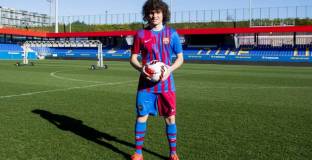 Барса обяви трансфера на Бланко