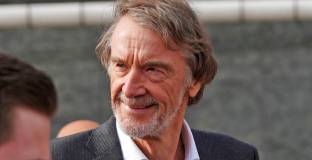 Сър Ратклиф е близо до покупка на Ман Юнайтед 