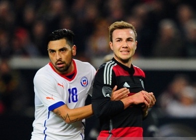 Германия измъкна победата от Чили