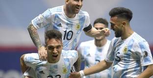 Меси изпревари Пеле