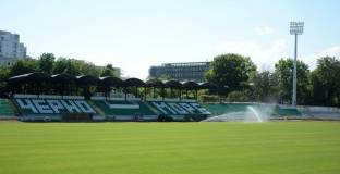 Феновете на Спартак изкупиха билетите за дербито на Варна