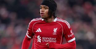 Задължиха Ливърпул да плати на Челси за Нгумоа