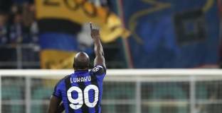 Челси връща Лукаку през лятото 