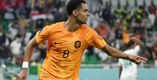 Гакпо е играч на мача Сенегал - Нидерландия 