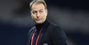  Треньорът на Дания: Играхме твърде бавно