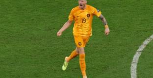 Вегхорст прекрати договора с Бешикташ и се насочва към Ман Юнайтед