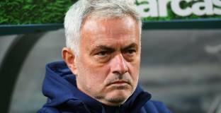 Моуриньо: Останах спокоен на пейката 