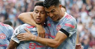  Невил: Лингард трябваше да напусне Ман Юнайтед