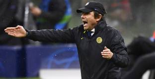 Ювентус няма да маха звездата на Конте от Алеята