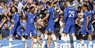 Десет от Челси надиграха Лестър Сити